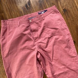 Mens Vineyard Vines salmon colored pants